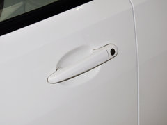 2013款 1.6L 手动 三厢风尚版