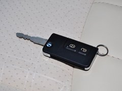 2013款 1.6L CVT 两厢精英版