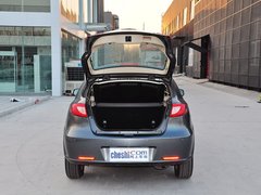 2013款 1.6L CVT 两厢精英版