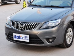 2013款 1.6L CVT 两厢精英版