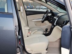 2013款 1.6L CVT 两厢精英版