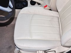 2013款 1.6L CVT 两厢精英版