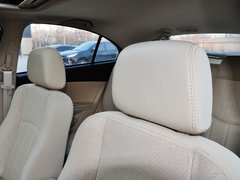 2013款 1.6L CVT 两厢精英版