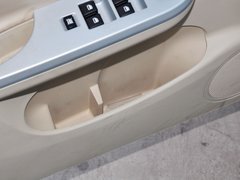 2013款 1.6L CVT 两厢精英版