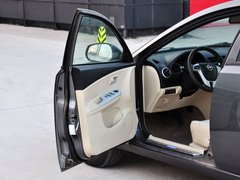 2013款 1.6L CVT 两厢精英版