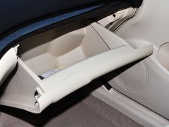 2013款 1.6L CVT 两厢精英版
