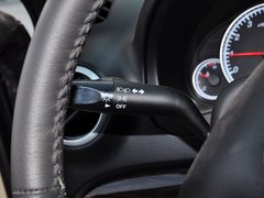 2013款 1.6L CVT 两厢精英版
