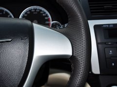 2013款 1.6L CVT 两厢精英版