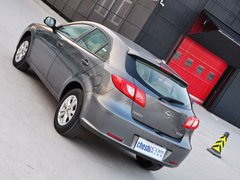 2013款 1.6L CVT 兩廂精英版