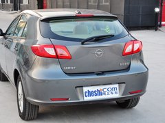 2013款 1.6L CVT 两厢精英版