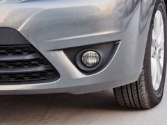 2013款 1.6L CVT 两厢精英版
