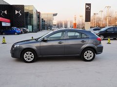 2013款 1.6L CVT 两厢精英版
