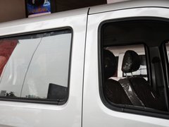2013款 1.3L 手动 豪华型M13R