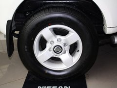 2013款 2.4L 手动 两驱标准型国V 5座