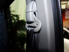 2013款 2.4L 手动 两驱标准型国V 5座