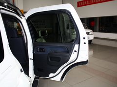 2013款 2.4L 手动 两驱标准型国V 5座