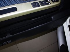 2013款 2.4L 手动 两驱标准型国V 5座