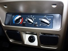 2013款 2.4L 手动 两驱标准型国V 5座
