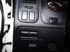 2013款 2.4L 手动 两驱标准型国V 5座