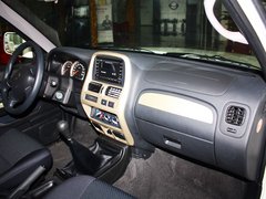 2013款 2.4L 手动 两驱标准型国V 5座