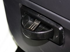 2013款 2.4L 手动 两驱标准型国V 5座
