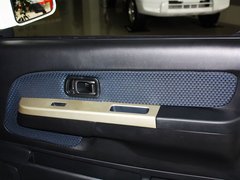 2013款 2.4L 手动 两驱标准型国V 5座