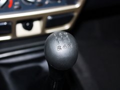2013款 2.4L 手动 两驱标准型国V 5座