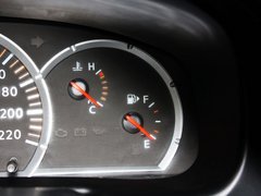 2013款 2.4L 手动 两驱标准型国V 5座