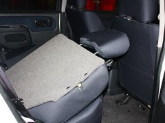 2013款 2.4L 手动 两驱标准型国V 5座