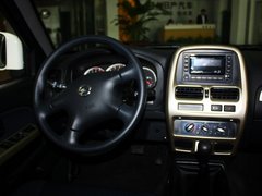 2013款 2.4L 手动 两驱标准型国V 5座