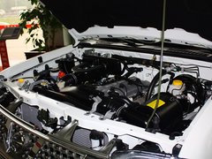 2013款 2.4L 手动 两驱标准型国V 5座