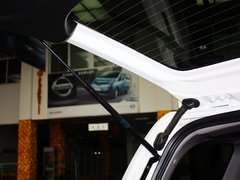 2013款 2.4L 手动 两驱标准型国V 5座