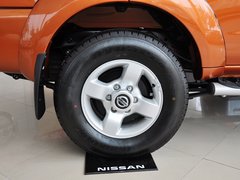 2013款 2.4L 手动 两驱标准型国V 5座