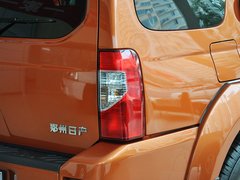 2013款 2.4L 手动 两驱标准型国V 5座