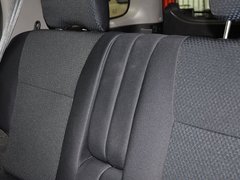 2013款 2.4L 手动 两驱标准型国V 5座