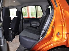 2013款 2.4L 手动 两驱标准型国V 5座