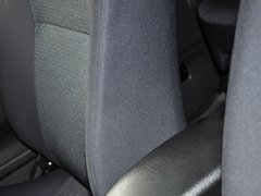 2013款 2.4L 手动 两驱标准型国V 5座