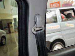 2013款 2.4L 手动 两驱标准型国V 5座