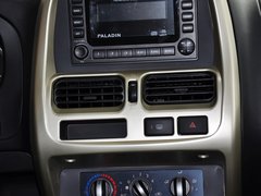 2013款 2.4L 手动 两驱标准型国V 5座