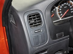2013款 2.4L 手动 两驱标准型国V 5座