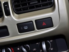 2013款 2.4L 手动 两驱标准型国V 5座
