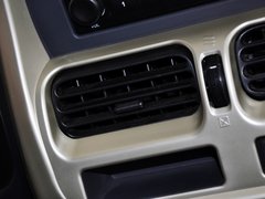 2013款 2.4L 手动 两驱标准型国V 5座