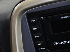 2013款 2.4L 手动 两驱标准型国V 5座