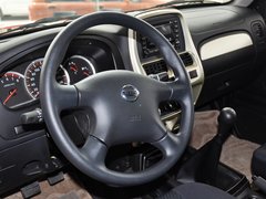 2013款 2.4L 手动 两驱标准型国V 5座