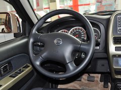 2013款 2.4L 手动 两驱标准型国V 5座