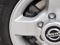 2013款 2.4L 手动 两驱标准型国V 5座