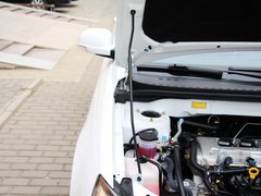 2013款 1.5L 手动 两厢 进取型
