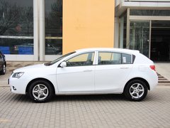 2013款 1.5L 手动 两厢 进取型