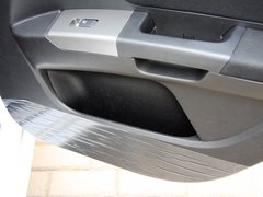 2013款 1.5L 手动 两厢 进取型