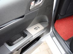 2013款 1.5L 手动 两厢 进取型